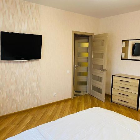 Portcity Lutsk Ngoại thất bức ảnh